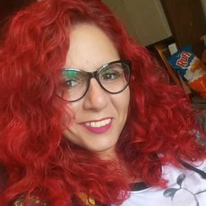 Meet your Posher, Amparo